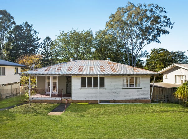 7 Trumper Street, East Ipswich, Qld 4305