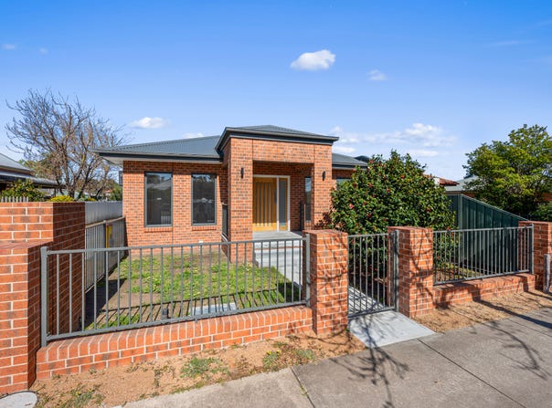 1/14  McGuinness Street, Euroa, Vic 3666