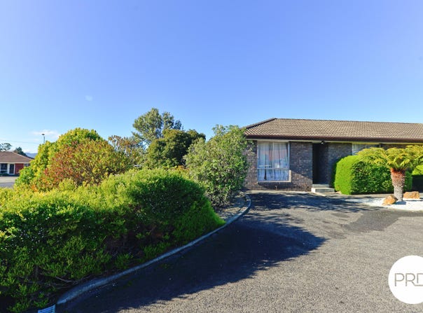 1/2 Farnham Court, Glenorchy, Tas 7010