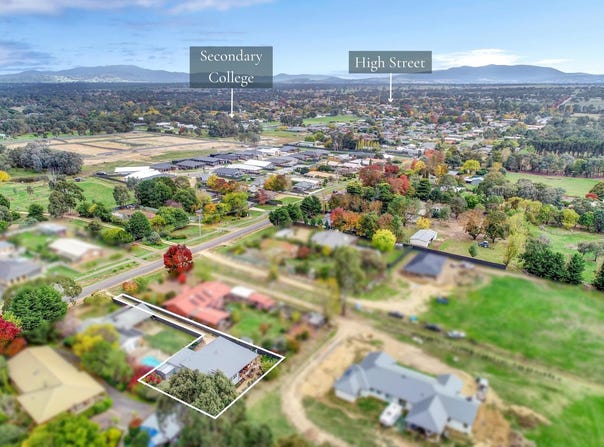 84b Highton Lane, Mansfield, Vic 3722