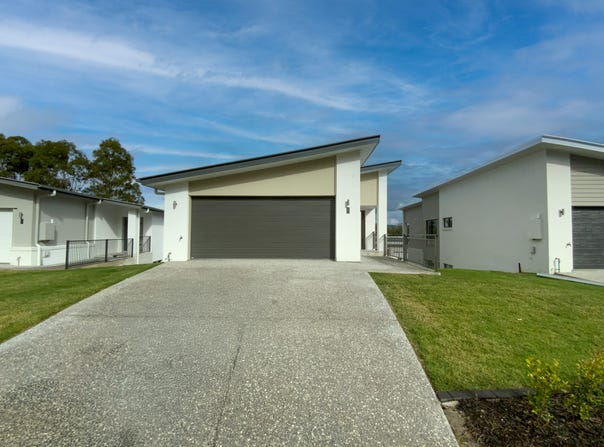 48/99 Brookwater Drive, Brookwater, Qld 4300