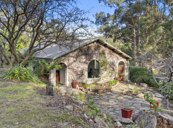 18 Pillinger Drive, Fern Tree, Tas 7054