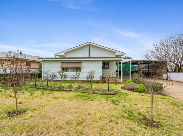47 Gallipoli Street, Temora, NSW 2666