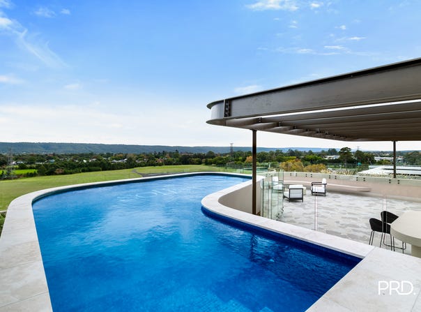 203/10A John Tipping Grove, Penrith, NSW 2750