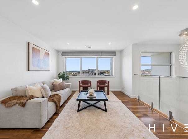 2 Lacewing Street, Wright, ACT 2611