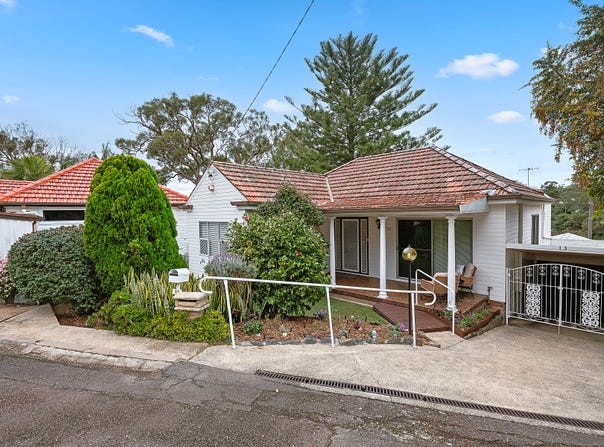 13 Gregory Parade, Kotara, NSW 2289