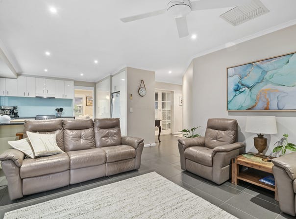 28 Banksia Drive, Corowa, NSW 2646