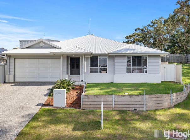 36 Jake Circuit, Redland Bay, Qld 4165