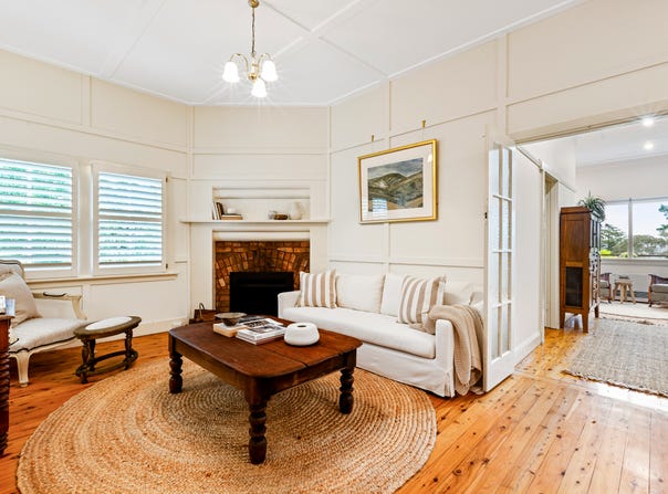 20A-22 Eveleigh Avenue, Blackheath, NSW 2785