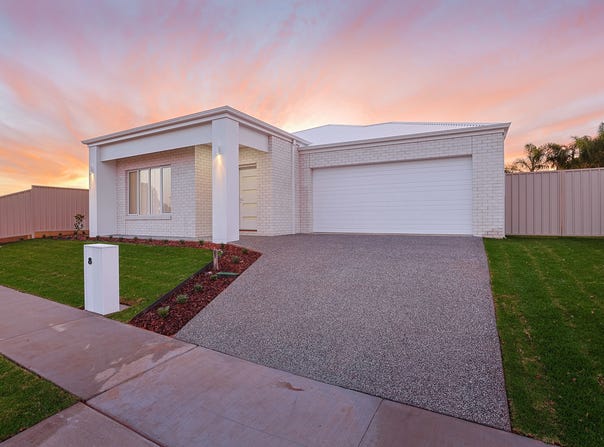 8 Athens Court, Irymple, Vic 3498