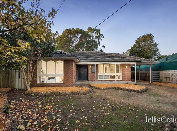 126 Esther Crescent, Mooroolbark, Vic 3138