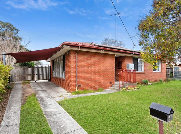 31 Andrew Street, Newcomb, Vic 3219