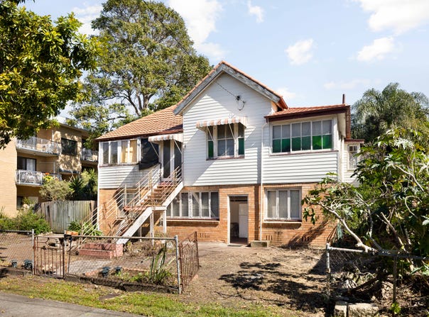 14 Brown Street, Windsor, Qld 4030