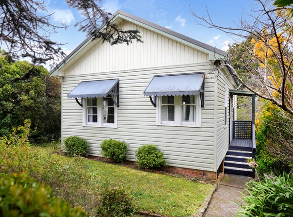 143 Great Western Highway, Blackheath, NSW 2785