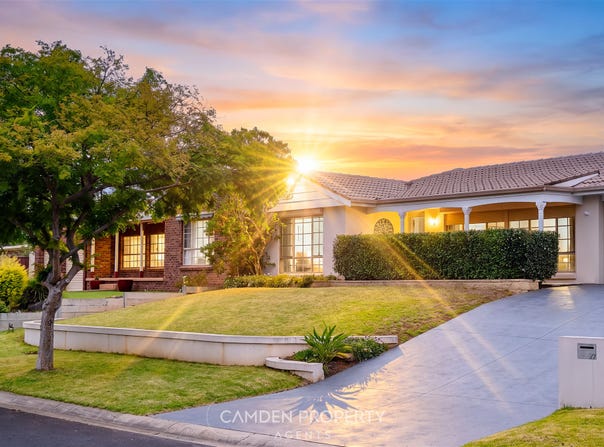 27 Peppercorn Ave, Narellan, NSW 2567