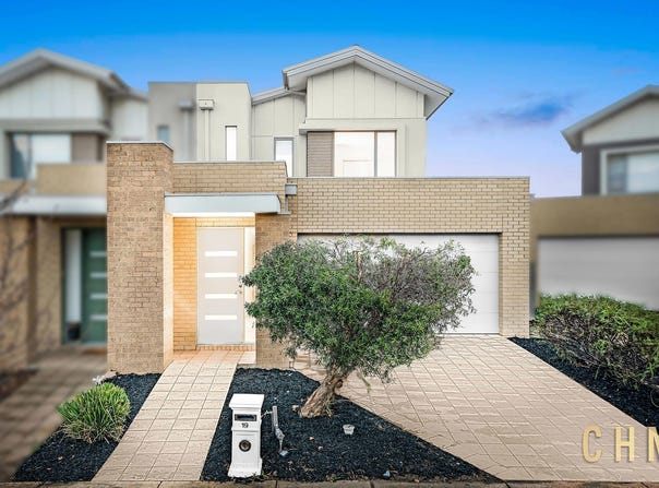 19 Broadbeach Circuit, Sanctuary Lakes, Vic 3030