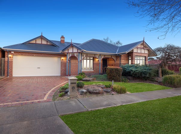 52 Lancaster Drive, Point Cook, Vic 3030
