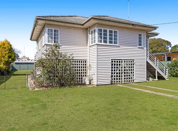 22 Myrtle Avenue, Warwick, Qld 4370