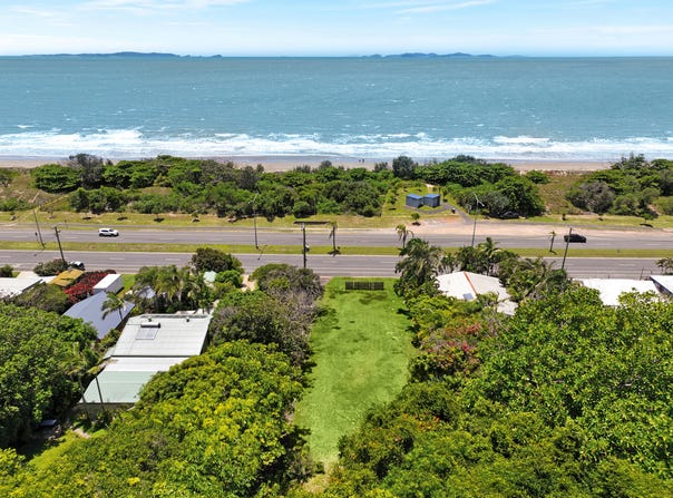 82 Farnborough Road, Meikleville Hill, Qld 4703