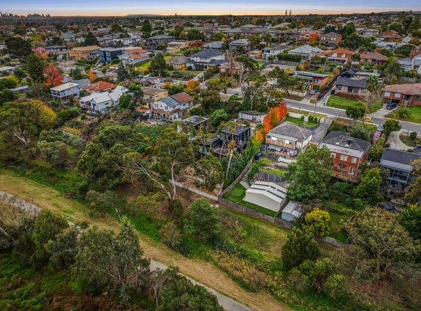 30 Carrol Grove, Mount Waverley, Vic 3149