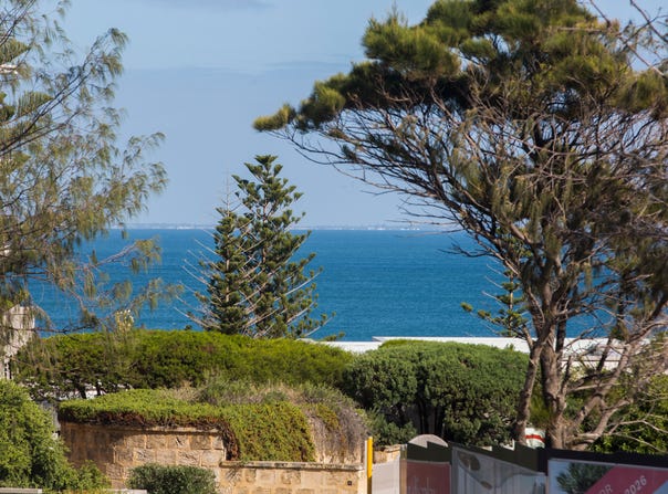 7/170 West Coast Highway, Scarborough, WA 6019
