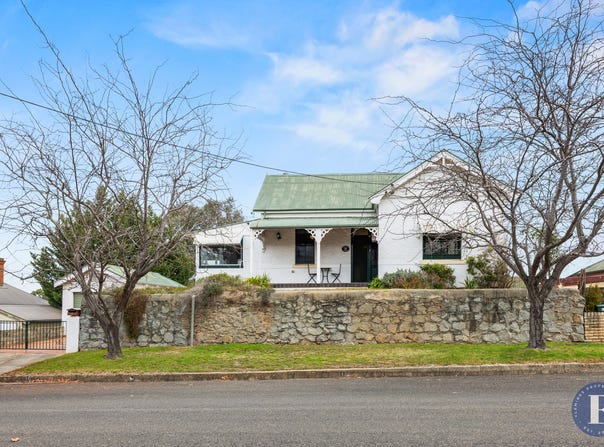 10 Smith Street, Cowra, NSW 2794