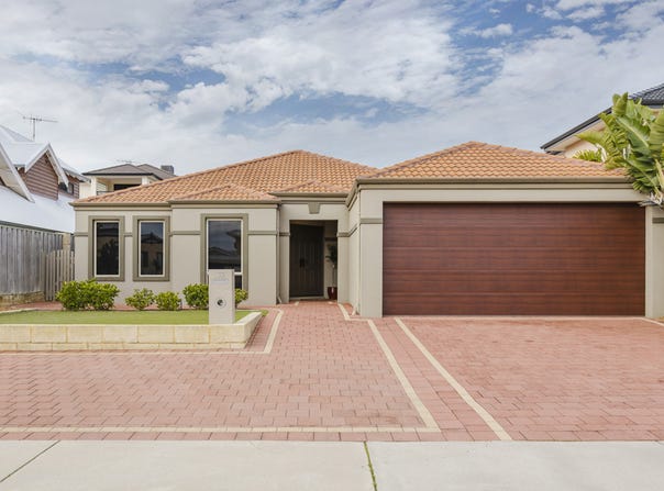32 Halifax Boulevard, Mindarie, WA 6030