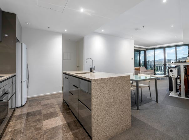 1013/240 Bunda Street, City, ACT 2601
