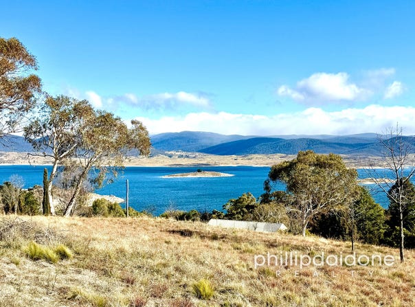 4 Kanangra Crescent, East Jindabyne, NSW 2627