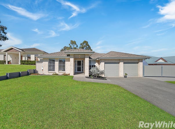 10 Pinnacle Close, Bolwarra Heights, NSW 2320