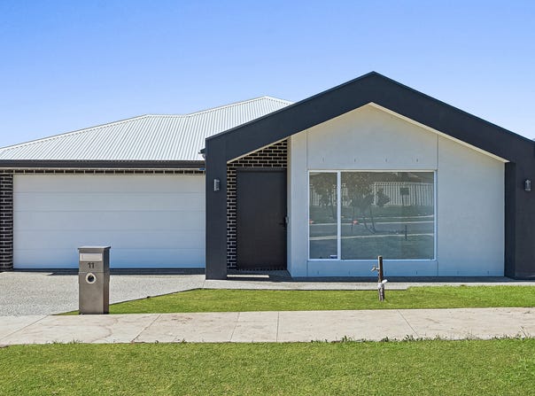11 Holman Road, Kilmore, Vic 3764