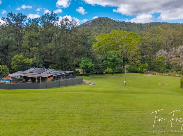 37 Retschlag Road, Sandy Creek, Qld 4515