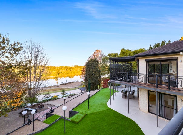 4 Riverbank Drive, Emu Heights, NSW 2750
