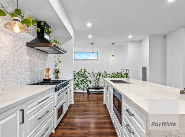 133 Holt Parade, Bundoora, Vic 3083
