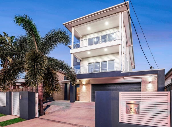 92 Oxley Avenue, Woody Point, Qld 4019