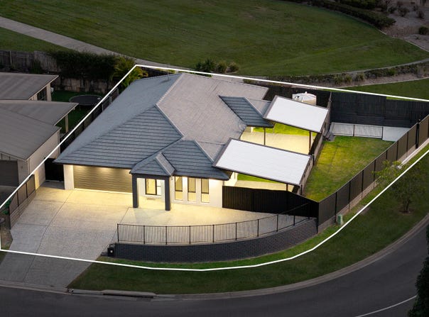 71 Rolland Parade, Warner, Qld 4500