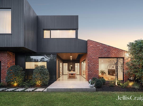 8 James Avenue, Aspendale, Vic 3195