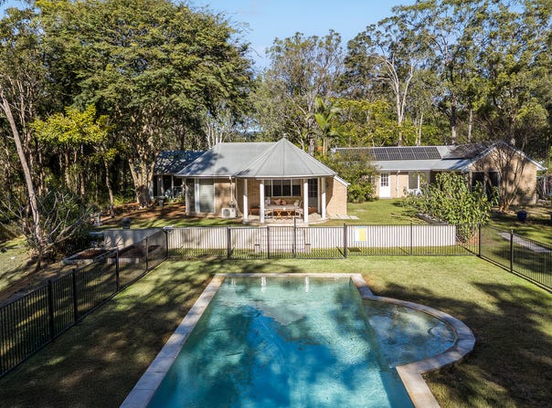 56 Days Road, Samford Valley, Qld 4520