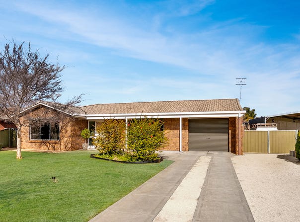 17 Phillips Road, Berri, SA 5343