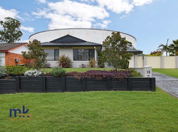 13 Perrumba Place, Bradbury, NSW 2560
