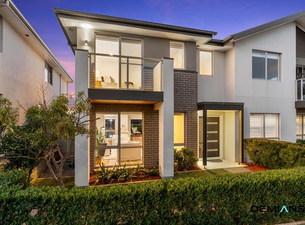 17 Mooney Avenue, Moorebank, NSW 2170
