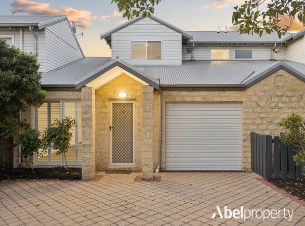 140B Brighton Road, Scarborough, WA 6019