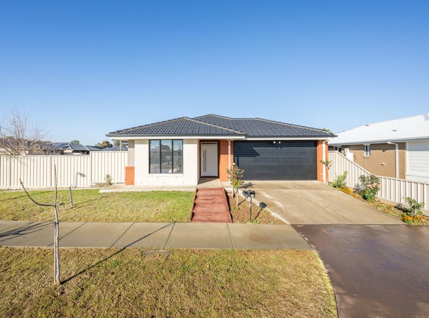 1 Mey Place, Shepparton, Vic 3630