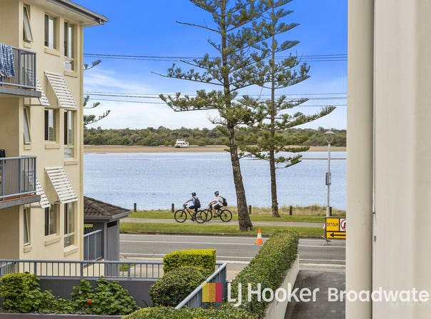 12/414 Marine Parade, Biggera Waters, Qld 4216