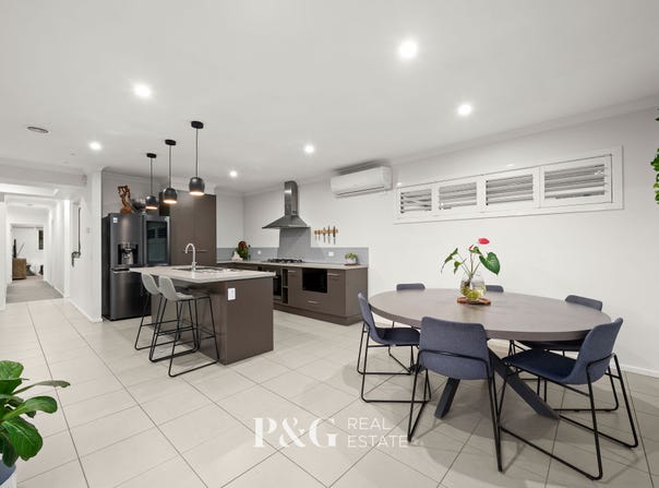21 Sierra Walk, Cranbourne North, Vic 3977