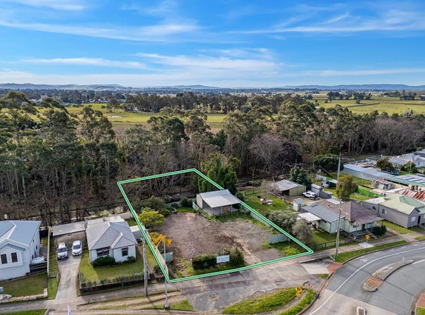 98 High Street, Maitland, NSW 2320