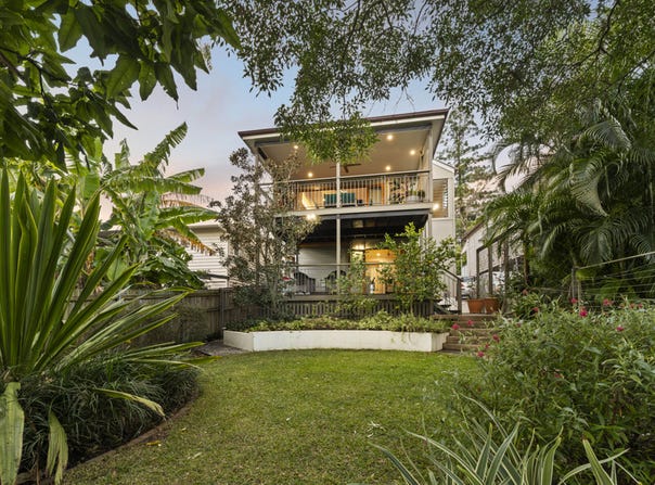 23 Copeland Street, Milton, Qld 4064