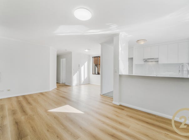 10/138 Moore Street, Liverpool, NSW 2170