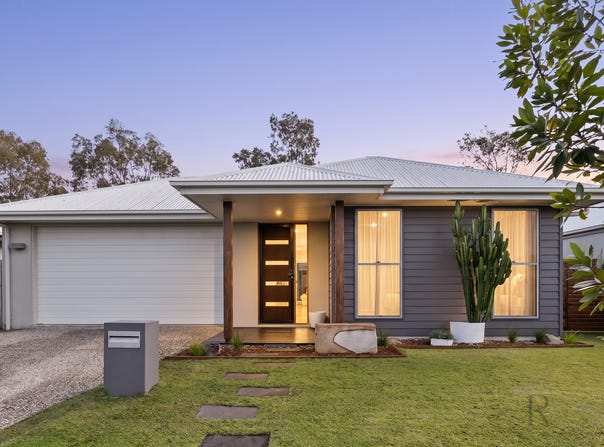 19 Brampton Crescent, Mountain Creek, Qld 4557