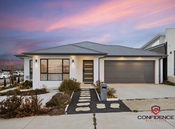 33 Marjorie Matthews Street, Taylor, ACT 2913